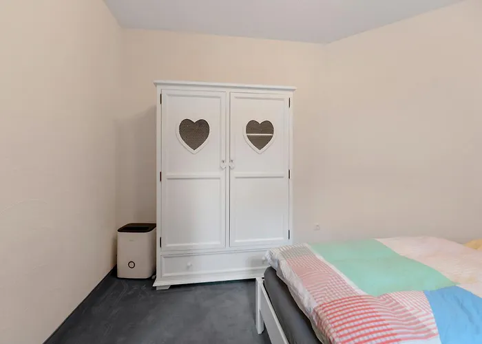 아파트 Ferien In Der Vulkan-eifel 멘디흐